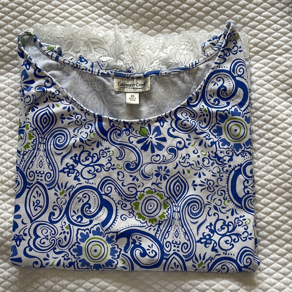 New Tank Top with lace bottom